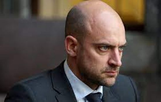 وزير الخارجية الفرنسي يتعهّد من كولومبيا هزيمة تجارة المخدرات