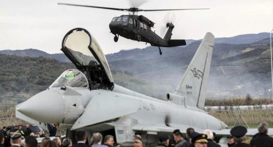 بسبب الإغلاق الحكومي.. واشنطن تعلق تسليم شحنات الأسلحة للناتو