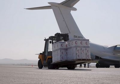 الإمارات ترسل طائرة مساعدات خامسة لدعم المتأثرين من زلزال أفغانستان