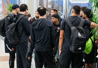 بعد التتويج بالسوبر.. بعثة الأهلي تغادر مطار دبي للعودة إلى القاهرة