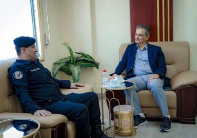 محافظ عدن ورئيس جهاز مكافحة الإرهاب يبحثان تعزيز أمن العاصمة