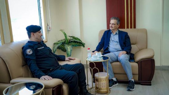 محافظ عدن ورئيس جهاز مكافحة الإرهاب يبحثان تعزيز أمن العاصمة