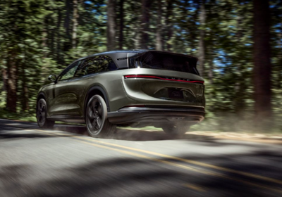 إيرادات "لوسد" دون التوقعات وتحديات لإطلاق سيارة "جرافيتي"