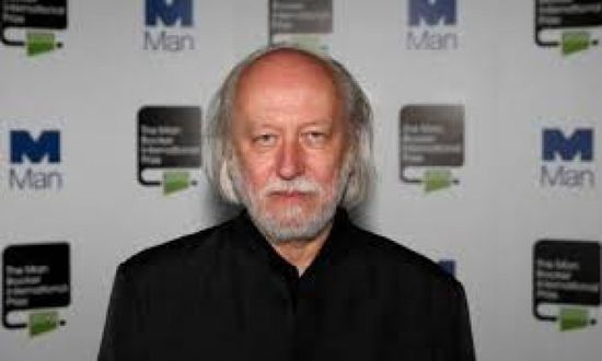 فوز الكاتب المجري البريطاني ديفيد زالاي بجائزة البوكر