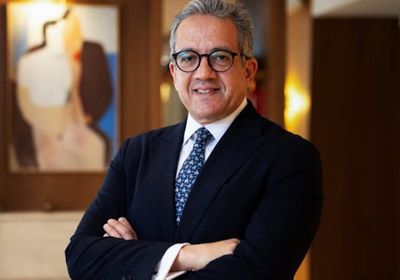 رسميًا.. خالد العناني يؤدي القسم كمدير عام لليونسكو