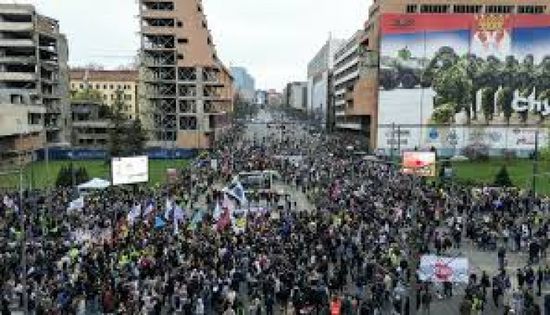 مئات يتظاهرون في بلغراد ضد مشروع لصهر ترامب