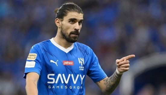 الهلال السعودي يضع الرتوش الأخيرة لتجديد عقد "نيفيز"