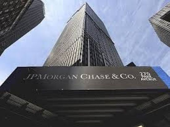 "جيه بي مورغان" يستحوذ على 40% من رسوم صفقة "إلكترونيك آرتس"