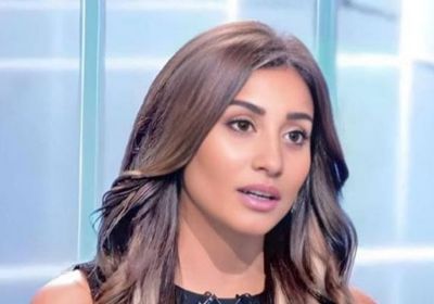 دينا الشربيني تقدم بلاغًا رسميًا ضد المذيعة مروة صبري