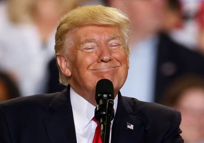 ترامب يعلن إنهاء الإغلاق الحكومي   