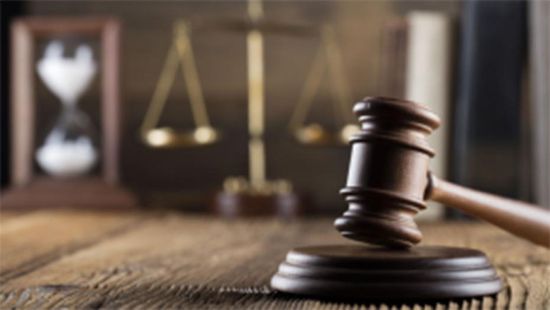 القانون ينظم حرية الرأي.. ساحات المحاكم تردع حملات التشهير بمؤسسات الجنوب