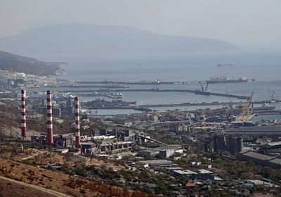 روسيا تعلق تصدير النفط من ميناء "نوفوروسيسك"