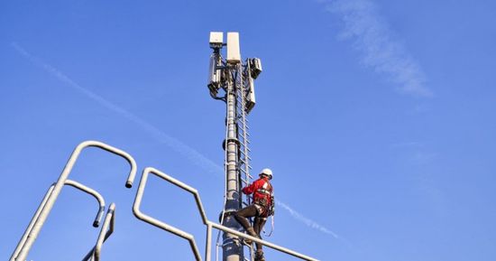 المفوضية الأوروبية تدرس سُبل التخلص من معدات "هواوي"