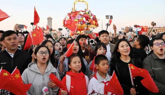 الخارجية الصينية تحث مواطنيها بتجنب السفر إلى اليابان