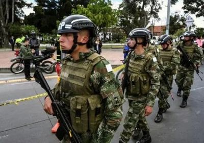 مقتل سبعة قصّر في قصف للجيش الكولومبي على جماعة متمردة