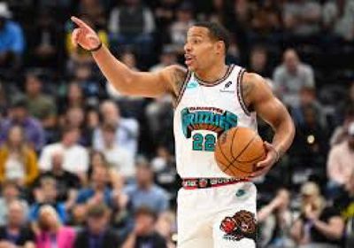 كافاليرز ينتفض ويفوز على جريزليز بدوري السلة الأمريكي