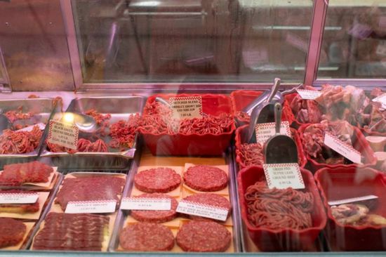 أستراليا ترحب بإلغاء الرسوم الأمريكية على لحوم البقر وتسعى للمزيد