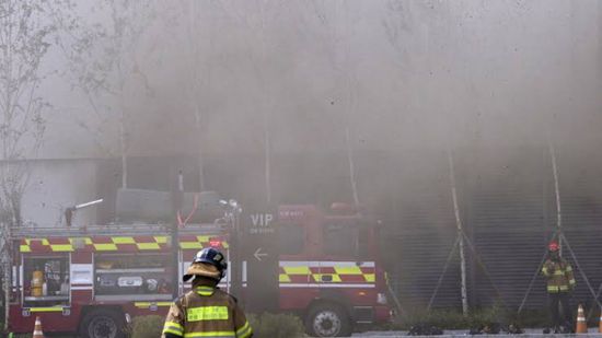 اندلاع حريق ضخم بمركز تجاري في كوريا الجنوبية