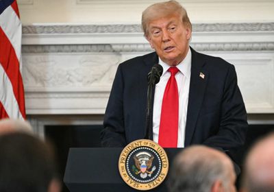 ترامب يحذر أي دولة تتعامل تجاريًا مع روسيا