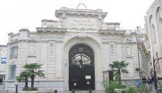 البنك المركزي الفرنسي يتوقع "نمواً طفيفاً" في الربع الرابع
