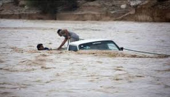 هطول للأمطار يتسبب في فيضانات بمناطق من إيران بعد أشهر من الجفاف