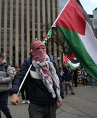 لأول مرة.. رفع علم فلسطين في أكبر المدن الكندية