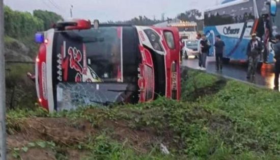 ارتفاع حصيلة وفيات حادث حافلة الإكوادور لـ21 شخصاً