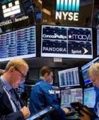 تراجع مؤشرات الأسهم الأمريكية بنهاية التعاملات