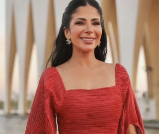 منى زكي تشيد ببرنامج "دولة التلاوة"