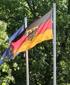 انتحار التوأمتين كيسلر عن عمر 89 عامًا