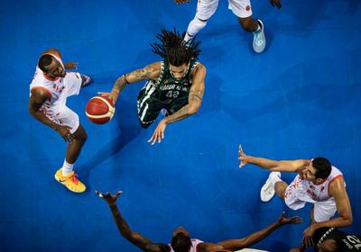 شباب الأهلي يفوز على كاظمة الكويتي في سوبر غرب آسيا لكرة السلة