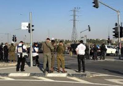 تفاصيل مقتل شخص وإصابة 3 في هجوم دهس وطعن بالضفة الغربية