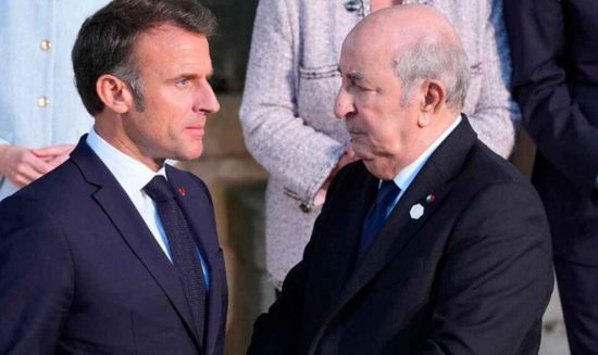 ماكرون: مستعد لحوار جادّ وهادئ مع الرئيس الجزائري