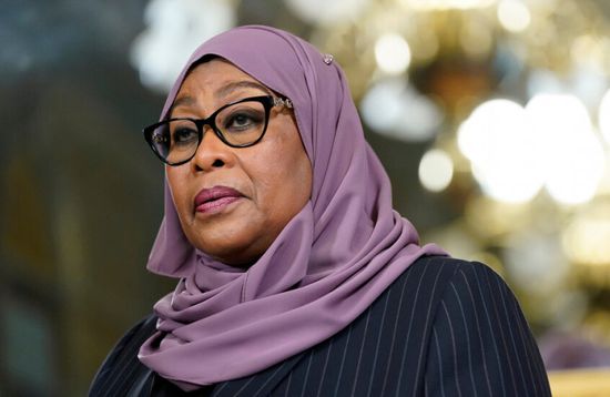 ابنة رئيسة تنزانيا تؤدي اليمين الدستورية نائبة لوزير التعليم