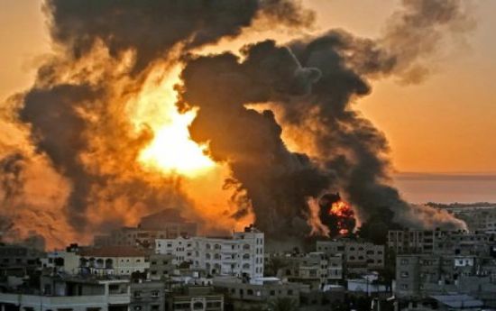 جيش الاحتلال ينسف المناطق الشرقية جنوب وشمال غزة