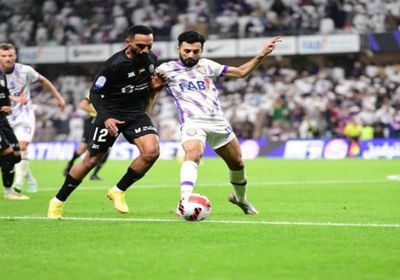 العين يواجه الجزيرة في لقاء قمة بالدوري الإماراتي