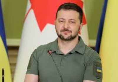 زيلينسكي يعلن مقتل تسعة أشخاص بهجوم روسي في غرب أوكرانيا