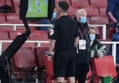 الدوري الأسترالي يختبر نسخة مبسطة من تقنية الفيديو في الأدوار الإقصائية