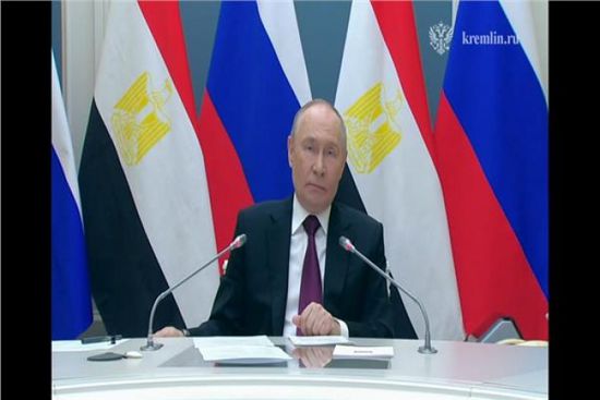 بوتين: محطة الضبعة المصرية ستولد 37 مليار كيلووات سنويًا