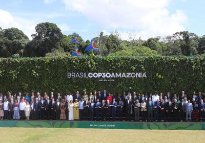 قادة العالم يتعهدون بدفع 11 مليار دولار لمكافحة الإيدز والملاريا والسل