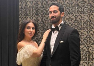 الفنانة مي عز الدين تنشر صورًا جديدة برفقة زوجها