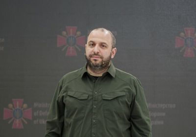 الوفد الأوكراني يصل سويسرا لمناقشة خطة ترامب