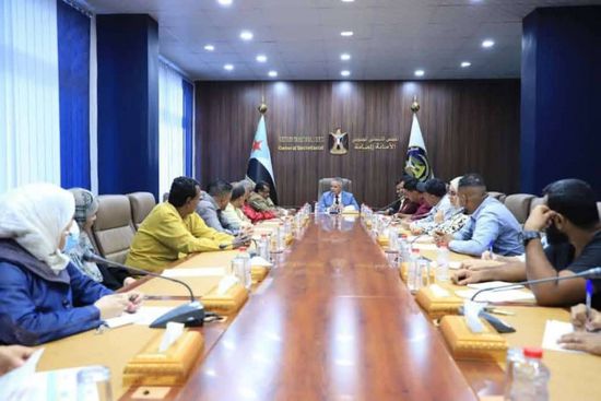 "اجتماعية الانتقالي" تدعو إلى تعزيز برامج الرعاية لأسر الشهداء