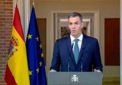 رئيس الوزراء الإسباني يدافع عن براءة النائب العام المدان بانتهاك السرية