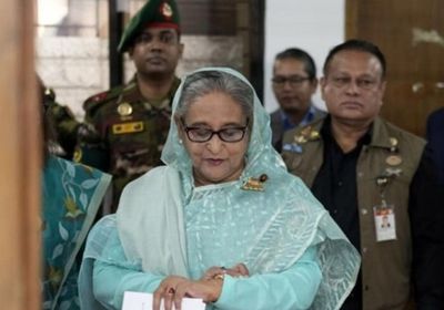 السلطات البنغلادشية تطالب الهند بتسليم الشيخة حسينة