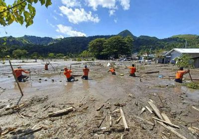 الفيضانات في ماليزيا تؤثر على 11 ألف شخص في سبع ولايات