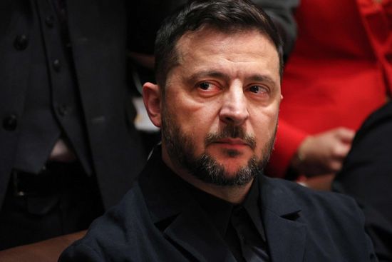 الرئيس الأوكراني يجري اتصالات مع قادة أوروبيين لبحث محادثات جنيف