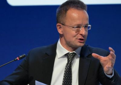 هنغاريا: بعض قادة أوروبا يحاولون إفشال خطة ترامب بشأن أوكرانيا