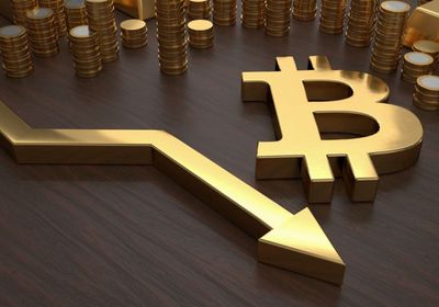 هبوط عملة بيتكوين يلغي مكاسبها السنوية