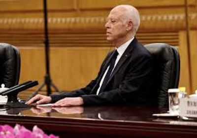 الرئيس التونسي يستدعي سفير الاتحاد الأوروبي للاحتجاج بعد لقائه باتحاد الشغل